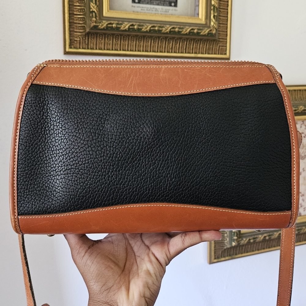 Dooney & Bourke Vintage AWL Crossbody Bag - Picture 2 of 8